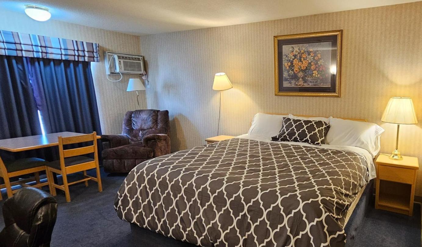 Perfect Inns & Suites Weyburn Zewnętrze zdjęcie