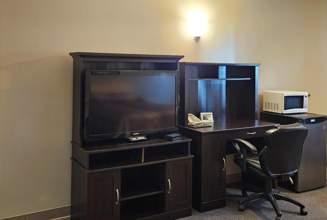 Perfect Inns & Suites Weyburn Zewnętrze zdjęcie